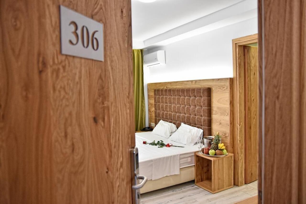 Artemis Hotel Apartments Limenas Chersonisou Exterior foto